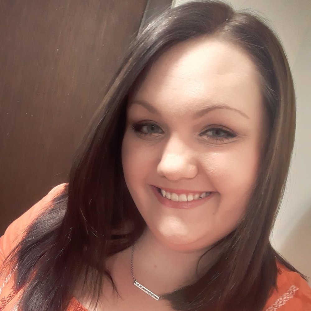 Meet your Posher, Abigail